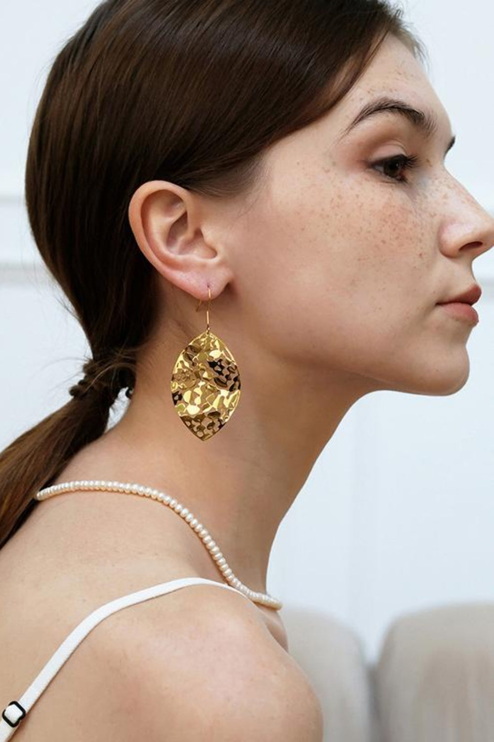 KayBee & Company Brass Cutout Leaf Shape Earrings