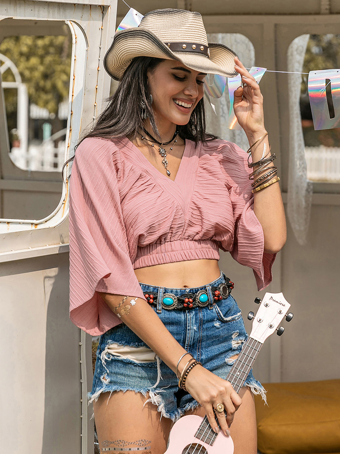 KayBee So Textured V-Neck Crop Top