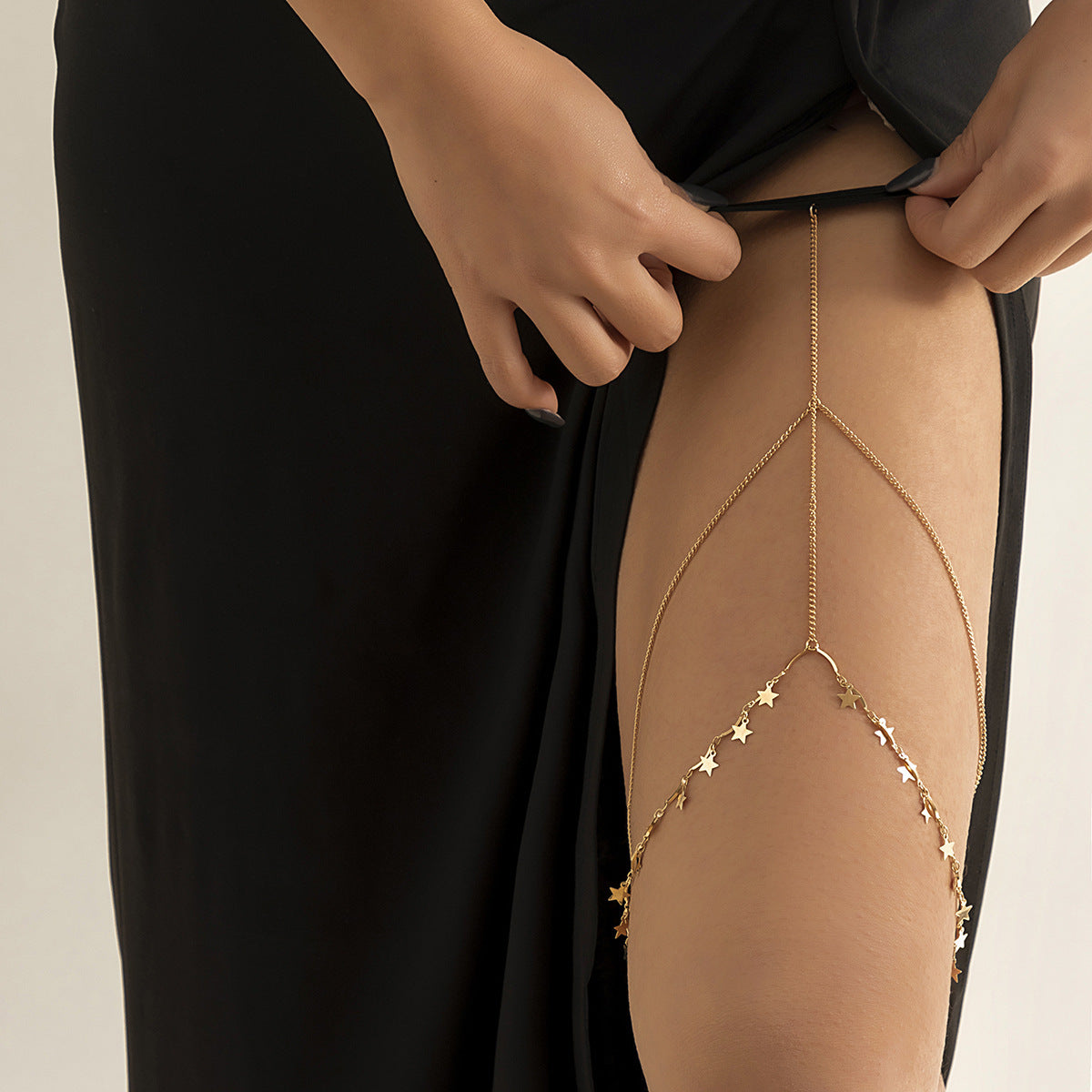 So Sexy Geometric Star Rhinestone Tassel Thigh Chain