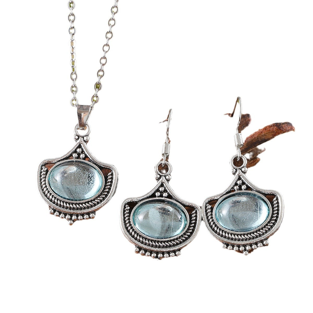 KayBee & Company Vintage Blue Oval Gemstone Pendant Necklace Earrings