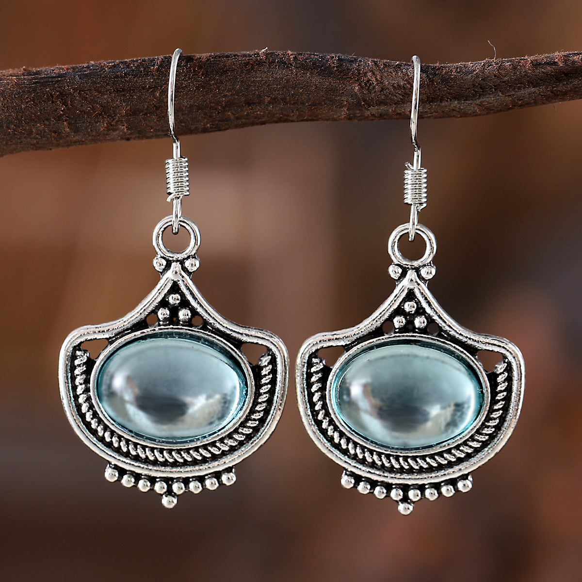 KayBee & Company Vintage Blue Oval Gemstone Pendant Necklace Earrings