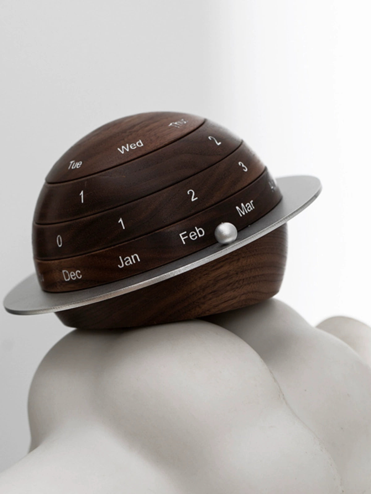 TRENDING! MODERN Planet Calendar Desktop