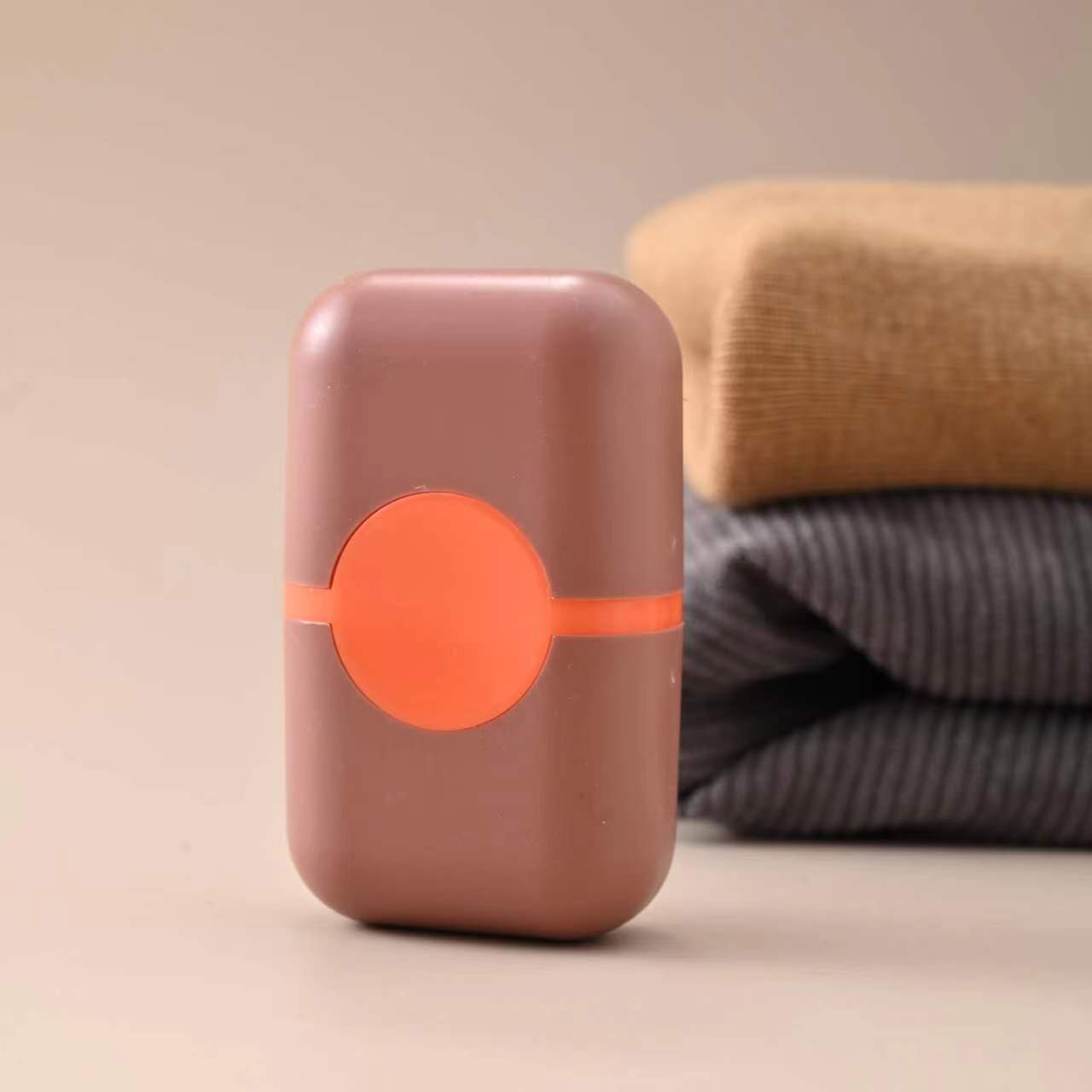 TRENDING - Reusable Double Headed Lint Roller