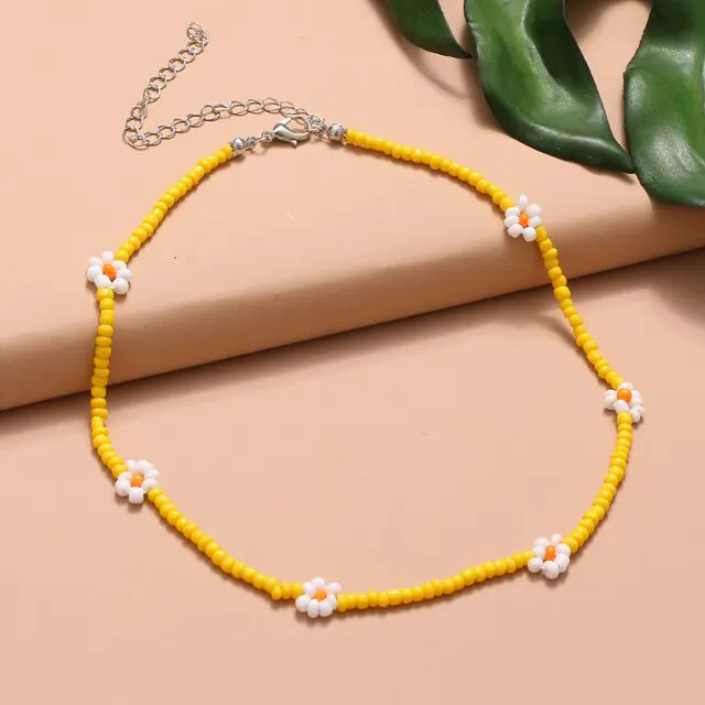 Radiant BoHo Style Colorful Beaded Pearl Choker