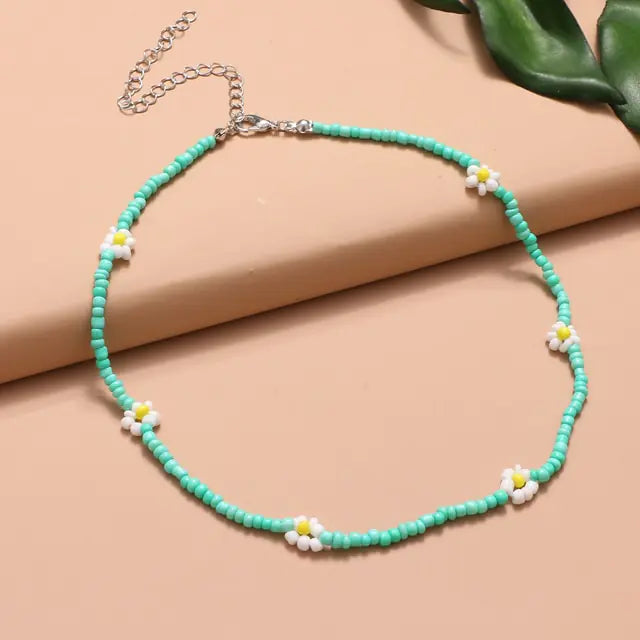 Radiant BoHo Style Colorful Beaded Pearl Choker