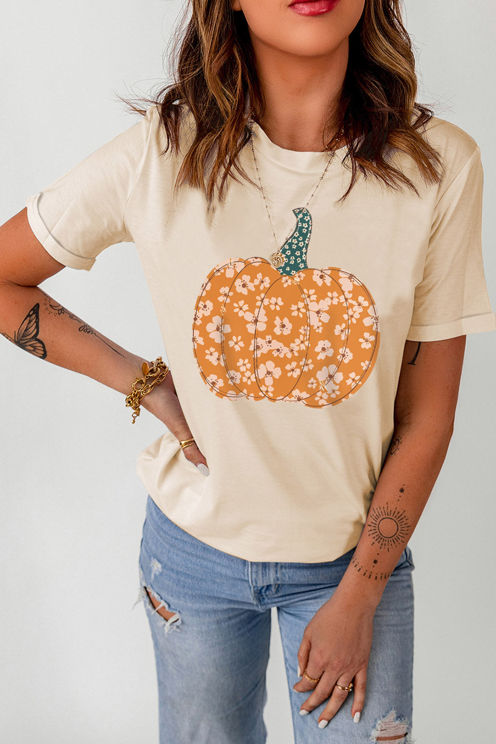 KayBee So Spooky Halloween Floral Pumpkin Graphic Round Neck Cuffed T-Shirt