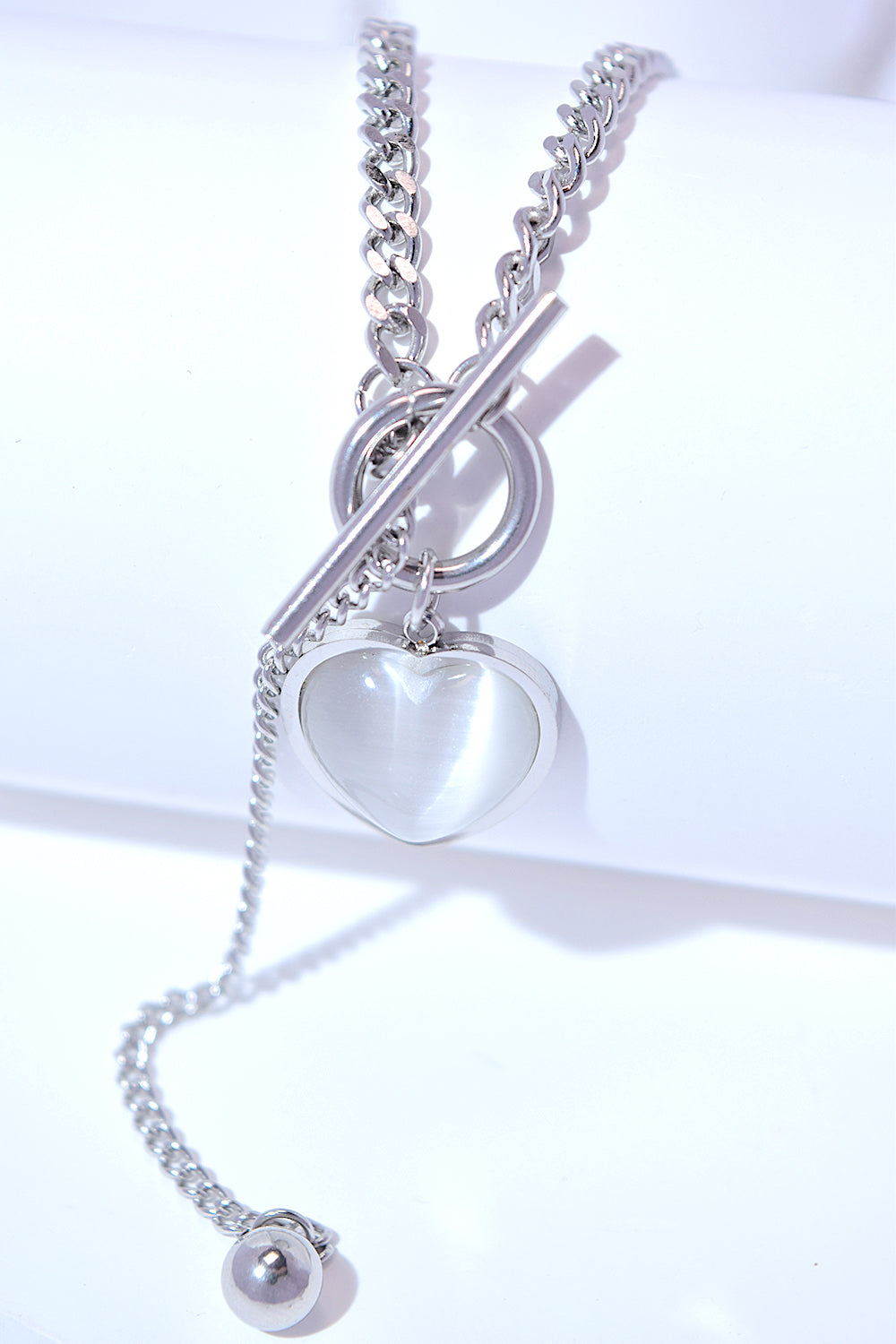 Stunning and Exquisite Cat's Eye Stone Heart Necklace