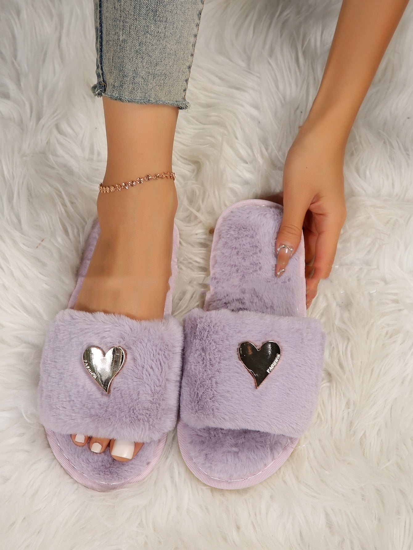 So Plush Faux Fur Heart Slippers