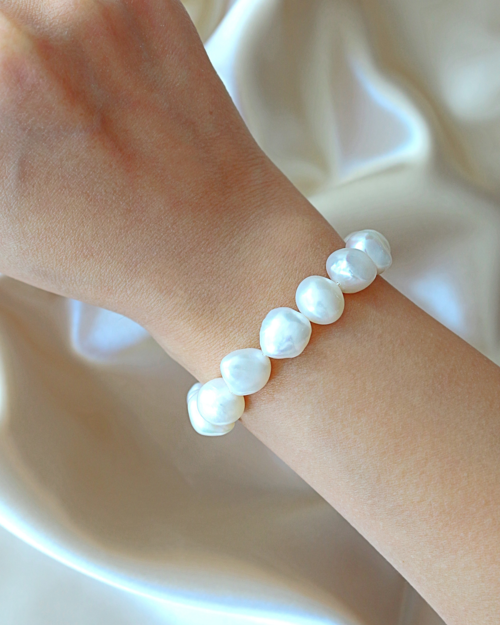 Exquisite Handmade Baroque Genuine Freshwater Pearls & Sterling Silver Bracelet (925)