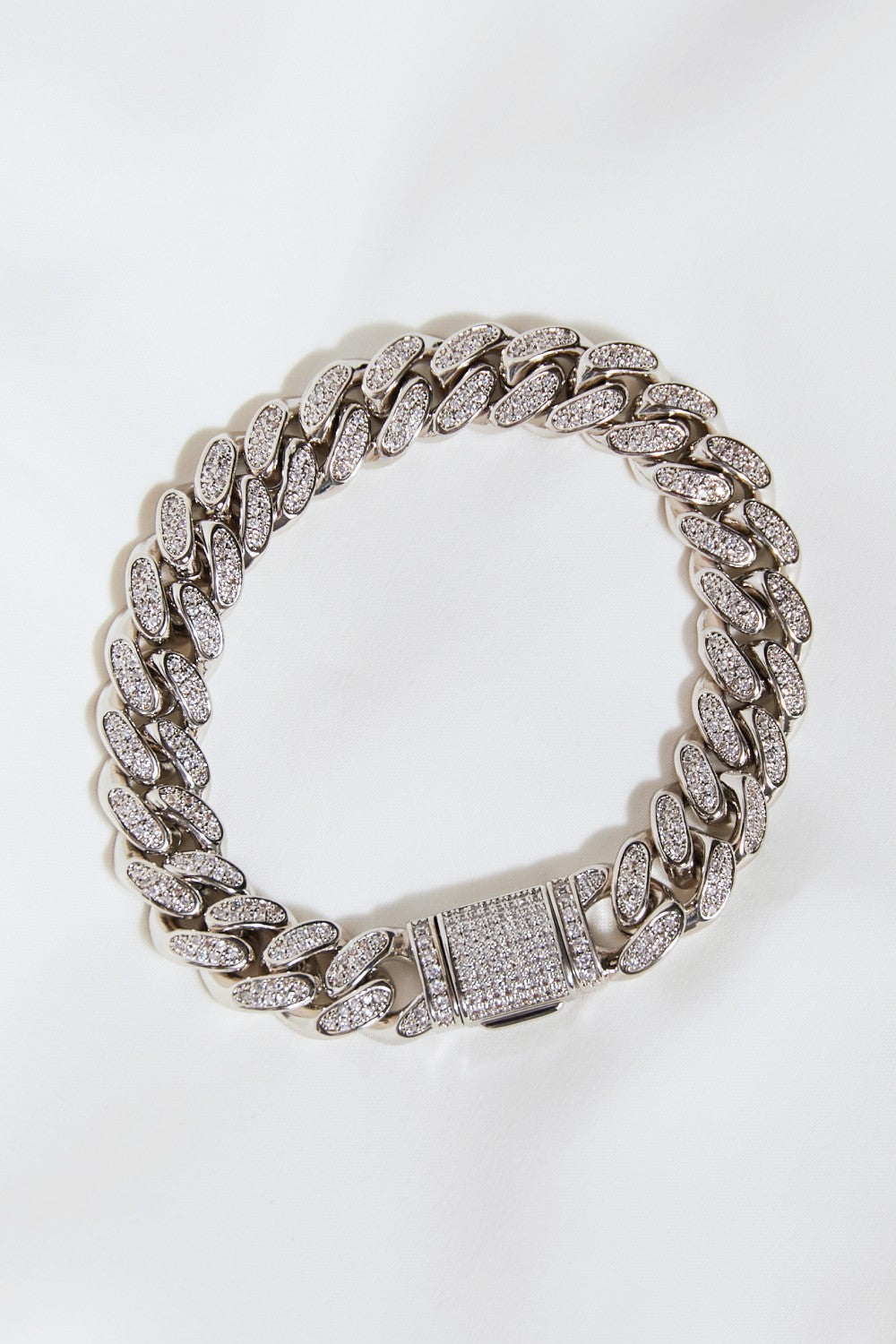 KayBee Stunning Curb Chain Bracelet