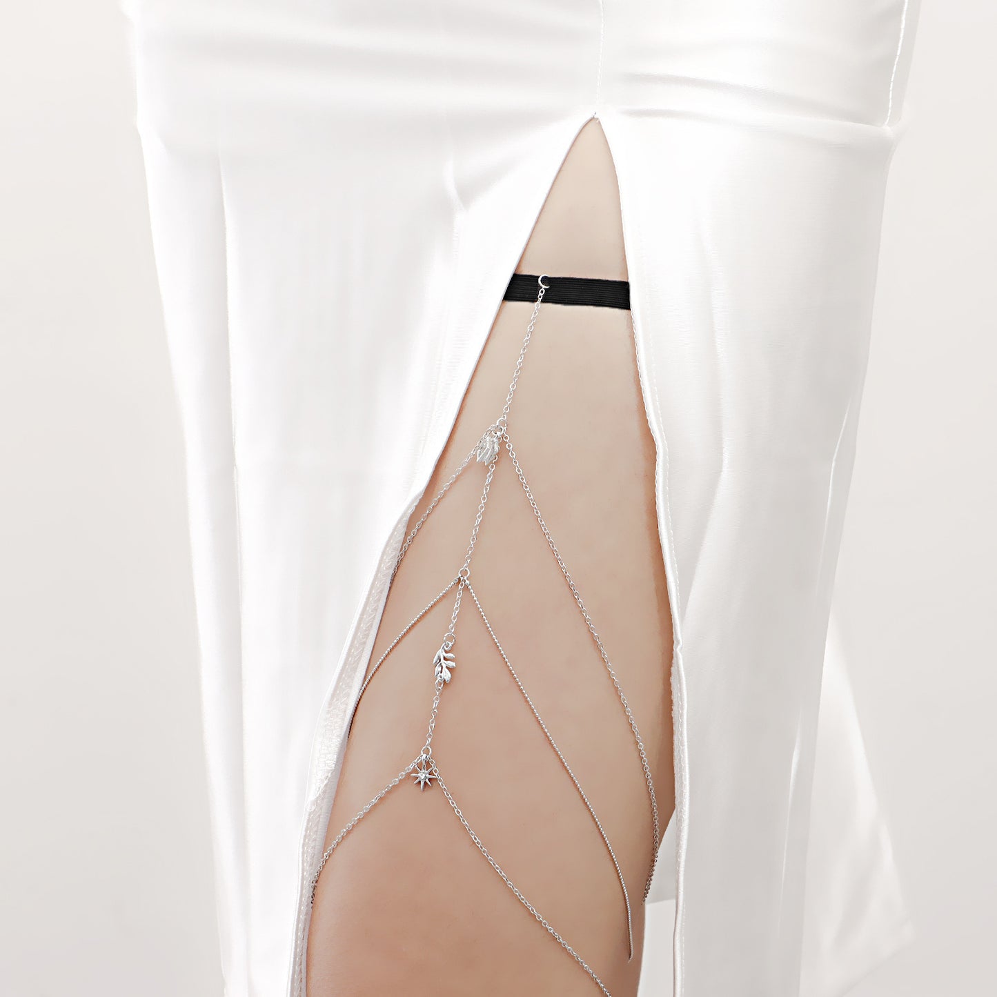 Beach Wind Flowing Sun Leaf Thigh Chain