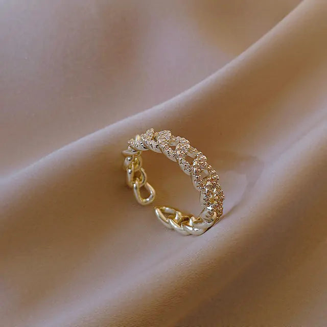 Exquisite and Unique Twist Design Ring