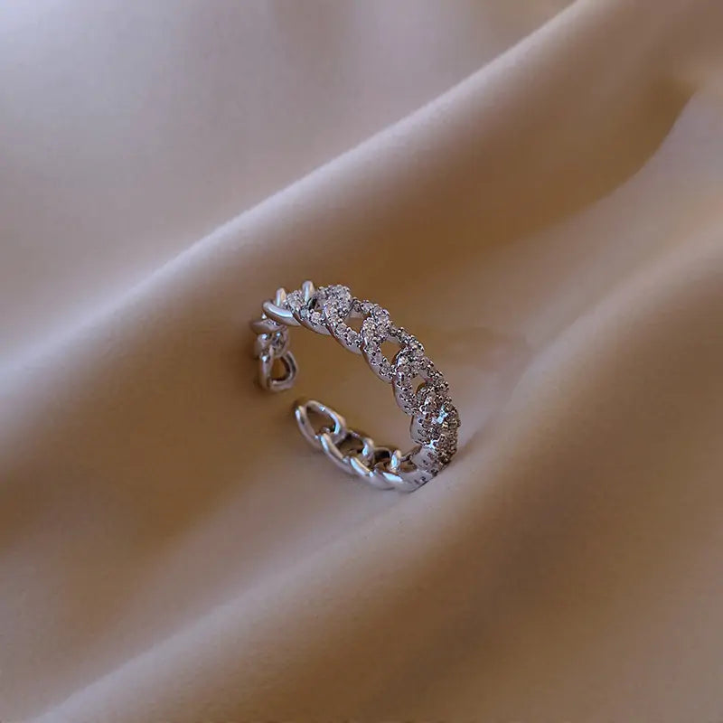 Exquisite and Unique Twist Design Ring