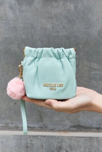 Carry in Style Collection