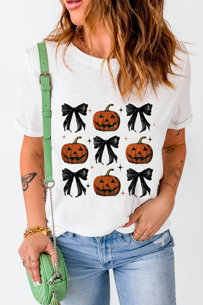 KayBee So Spooky Halloween Jack-o-Lanterns and Bows Round Neck Short Sleeve T-Shirt