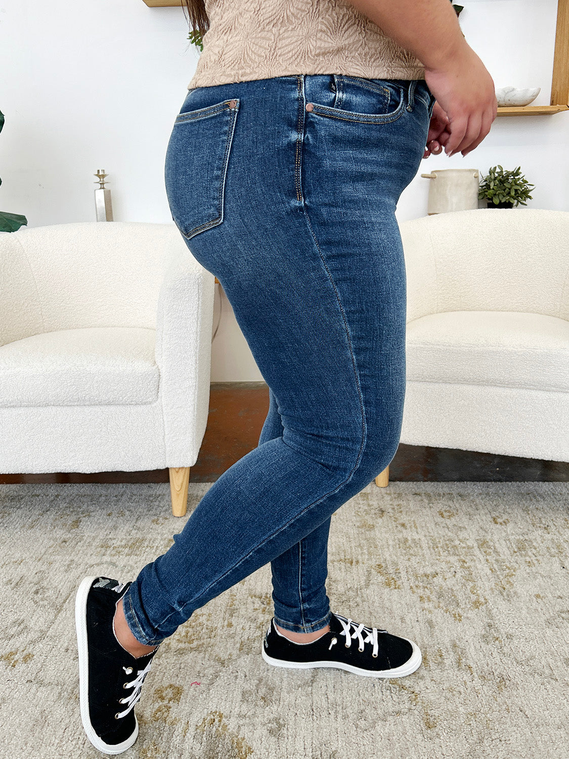 Judy Blue Classic Hand Skinny Jeans