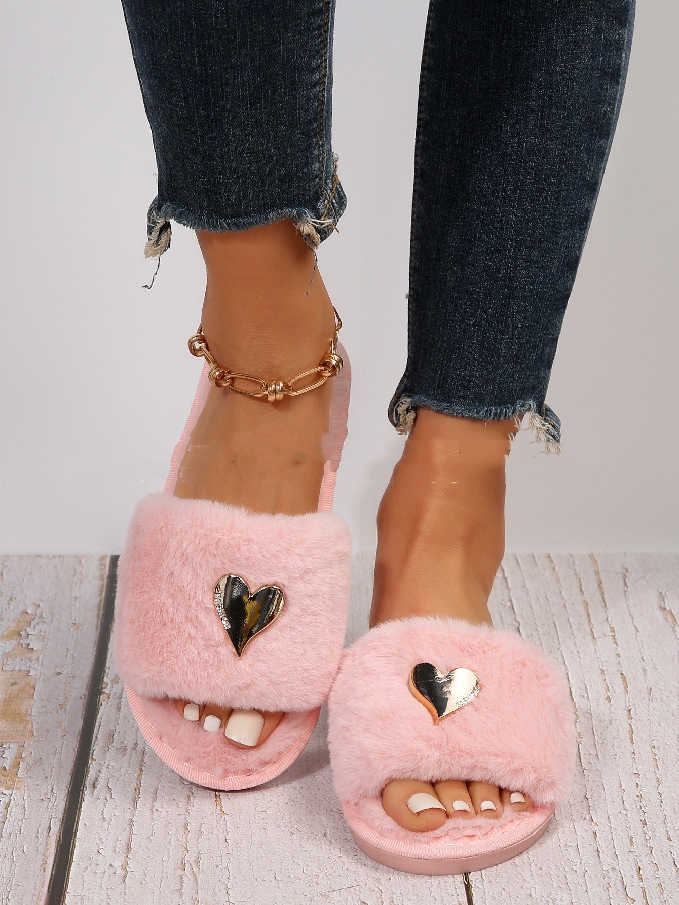 So Plush Faux Fur Heart Slippers