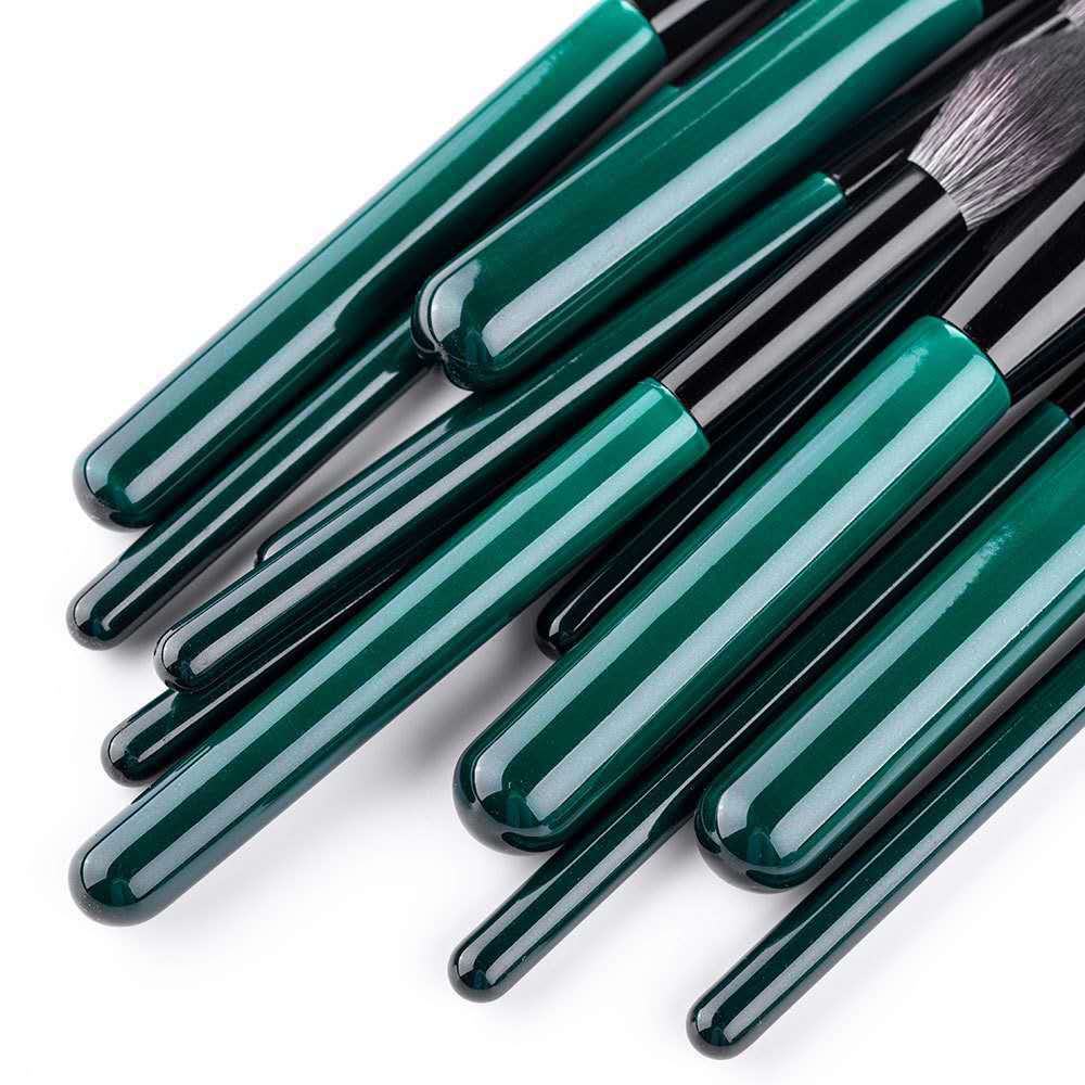 So Pretty Green Makeup Brush Kit - 12 Brushes