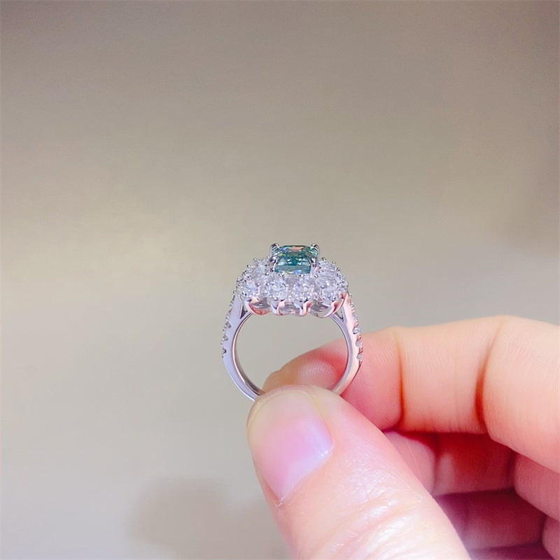 Brilliant and Unique 1 Carat Moissanite 925 Sterling Silver Ring