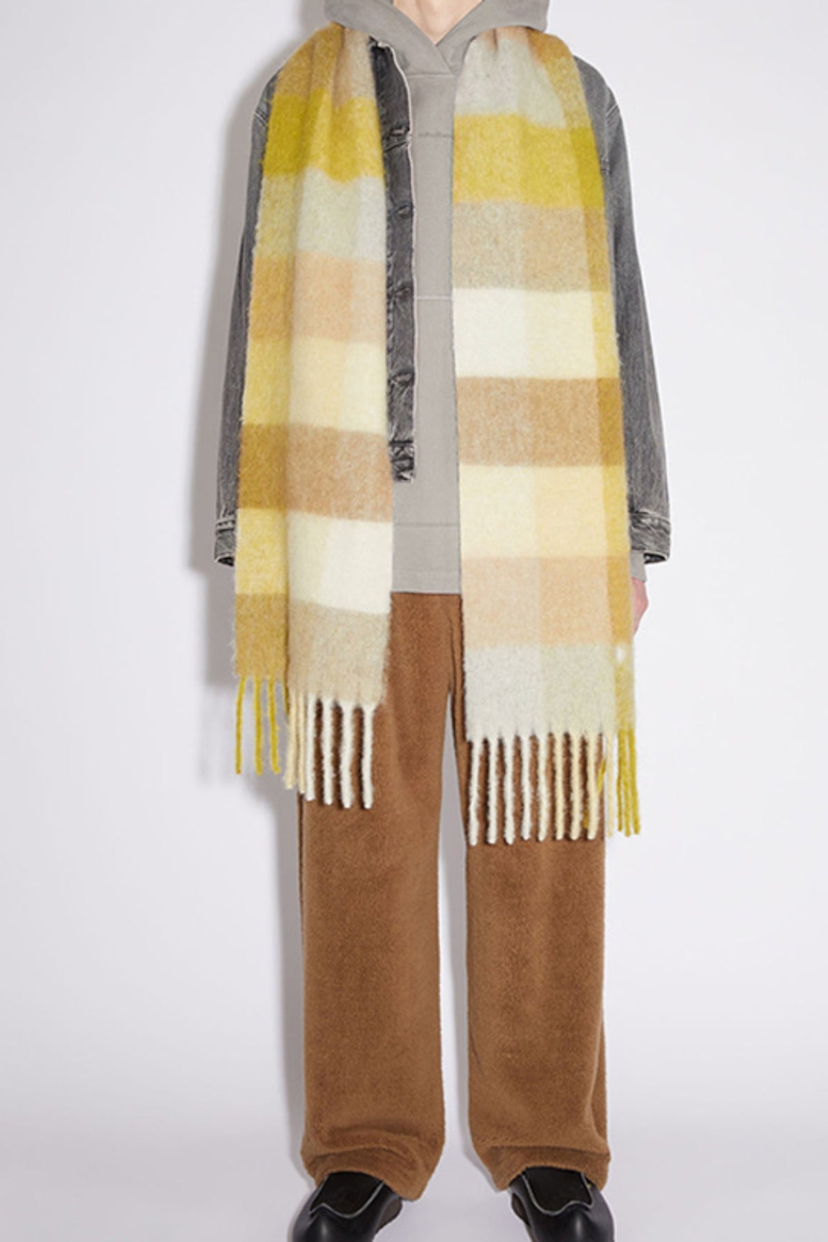 KayBee Thermal Fringe Contrast Plaid Scarf